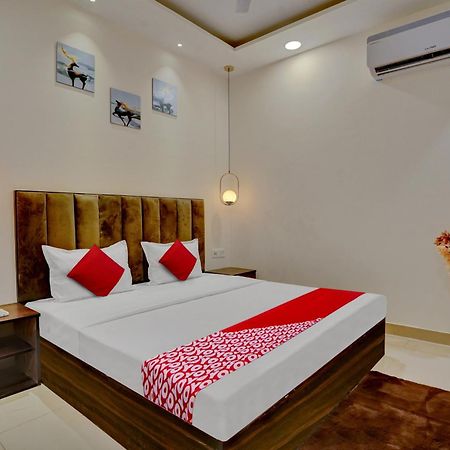 Hotel O Orchid Ludhiana Exteriör bild